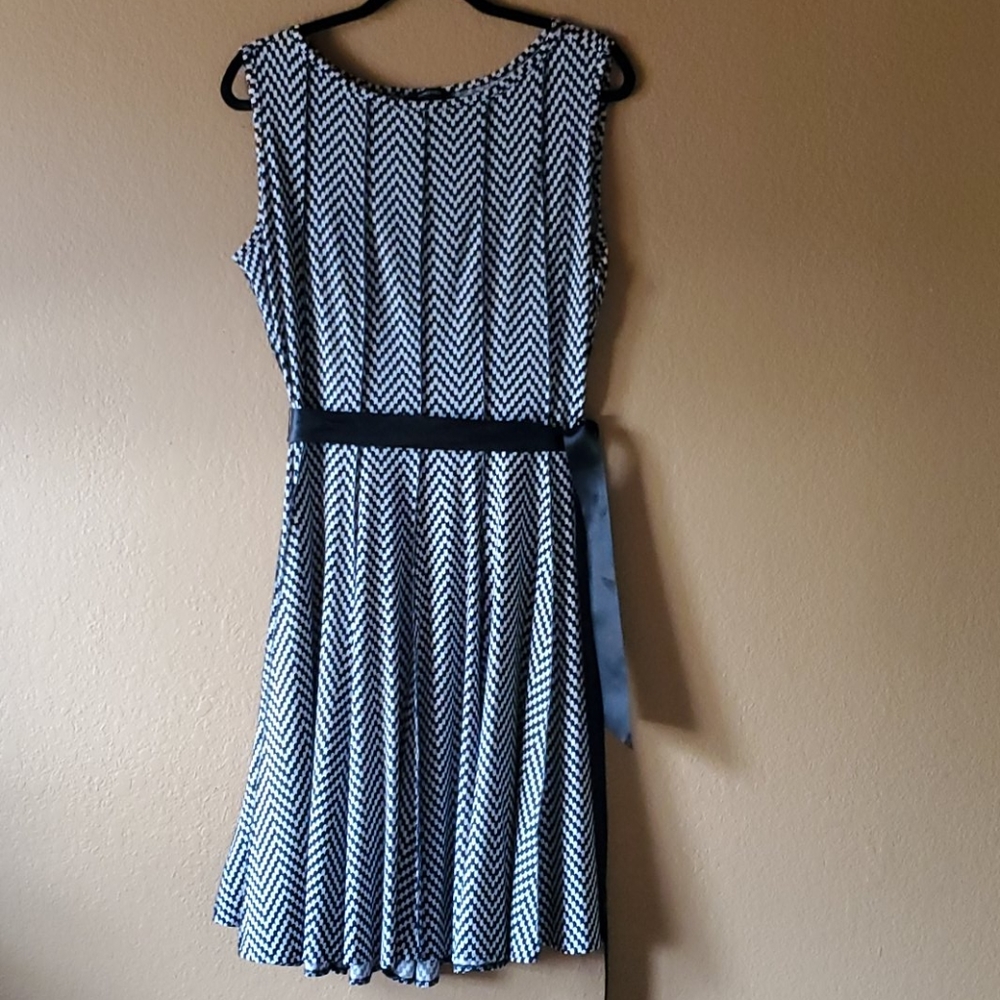 Black and white dress